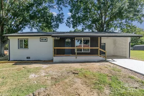 2255 Moore St, Salisbury, NC 28144 photo 1