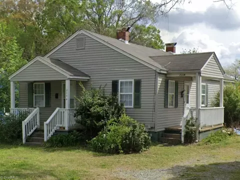 200 Shaw St, Greensboro, NC 27401