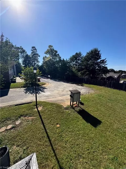2912 Creekview Ct #E, High Point, NC 27265 photo 13