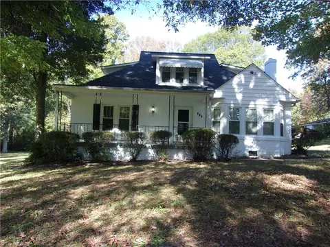 612 Trindale Rd, Trinity, NC 27370