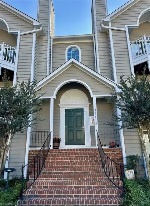 3701 Cotswold Ter #3G, Greensboro, NC 27410