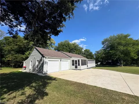 Other - 1401 Hampstead Dr, High Point, NC 27260 photo 4 of 7