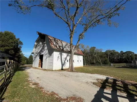 6200 Old Salisbury Rd, Linwood, NC 27299