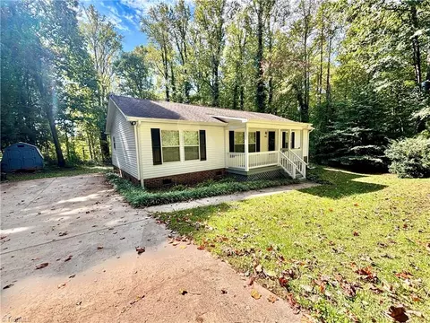 4530 Manna Dr, Winston Salem, NC 27101
