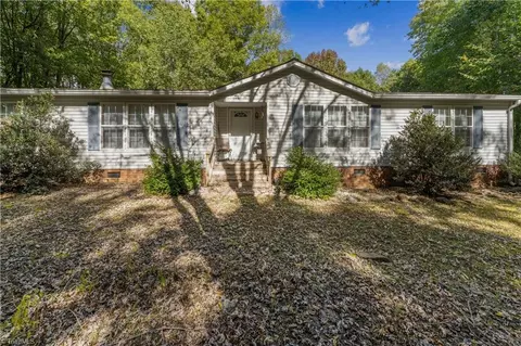 280 Gem Stone Loop, Summerfield, NC 27358