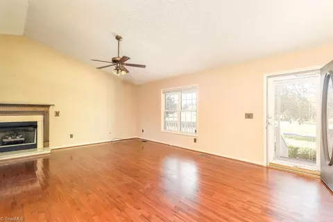 Living - 6439 Starlette Ln, Trinity, NC 27370 photo 1 of 3