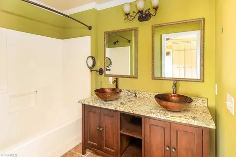 Bath - 6439 Starlette Ln, Trinity, NC 27370 photo 1 of 3