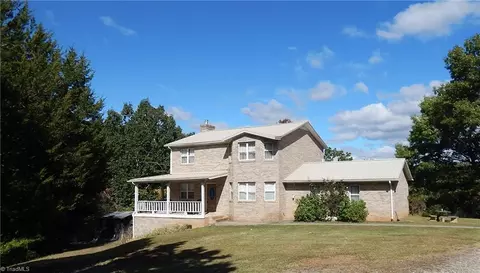 1130 Shuff Rd, Westfield, NC 27053