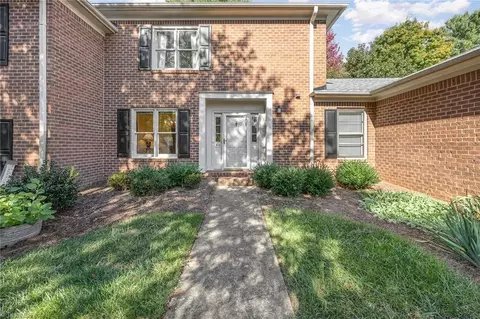 815 Devon Ct, Winston Salem, NC 27104