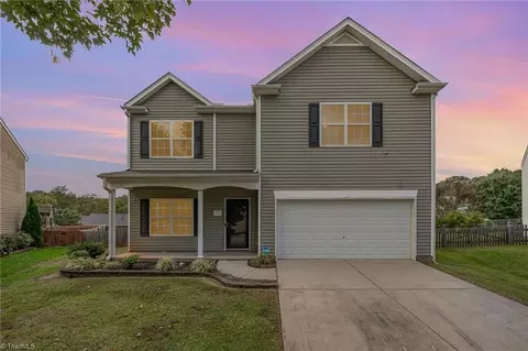 110 Meadowsweet Ct, Winston Salem, NC 27107
