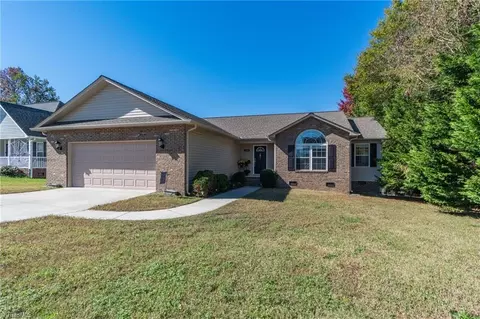 522 Powell Way, Archdale, NC 27263