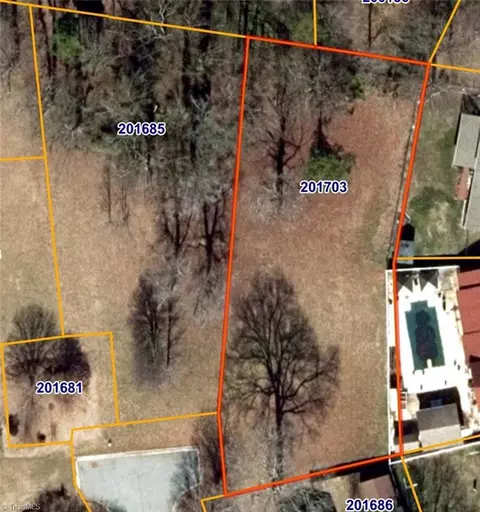 3208 Covedale St, High Point, NC 27265