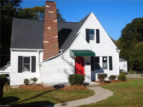 3906 Cherry St N, Winston Salem, NC 27105