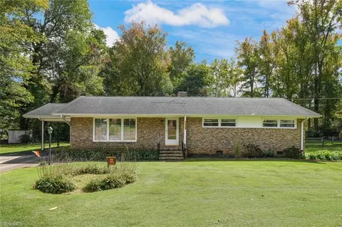 1105 Green St, Reidsville, NC 27320