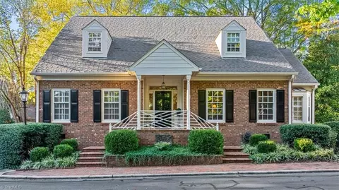 1 Ashton Sq, Greensboro, NC 27408