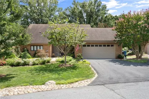 109 Willowbrook Pl, Bermuda Run, NC 27006