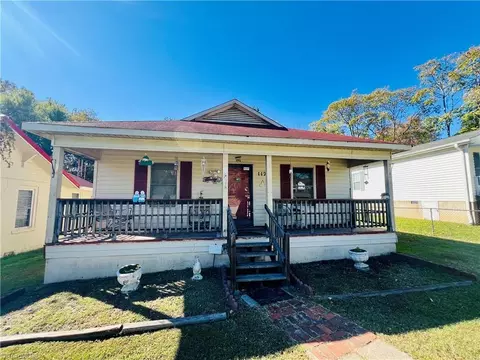112 Tremont St, Thomasville, NC 27360