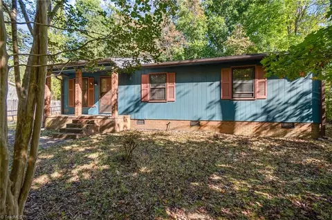 7638 Jackson School Rd, Browns Summit, NC 27214