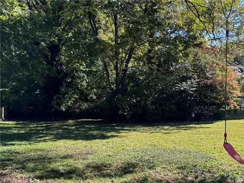 11 Park Blvd, Winston Salem, NC 27127