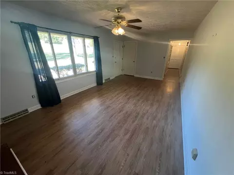 Living - 208 Precinct Rd, Pilot Mountain, NC 27041 photo 5 of 8