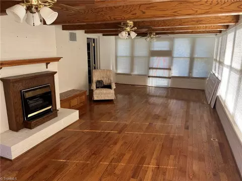 Living - 208 Precinct Rd, Pilot Mountain, NC 27041 photo 3 of 8