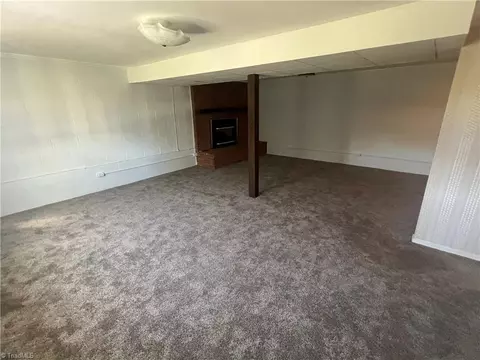 Living - 208 Precinct Rd, Pilot Mountain, NC 27041 photo 6 of 8