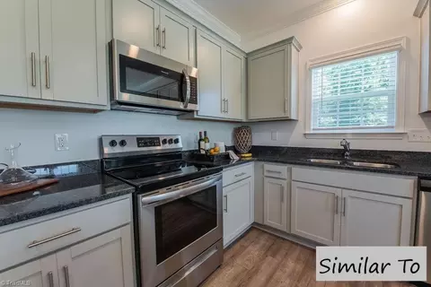 Kitchen - 117 Altavista Dr, Clemmons, NC 27012 photo 3 of 3