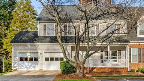 3704 Cardinal Downs Dr, Greensboro, NC 27410