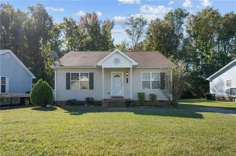 812 Pine St, Greensboro, NC 27401