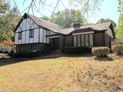 Exterior - 104 Devon Rd, Jamestown, NC 27282 photo 7 of 8