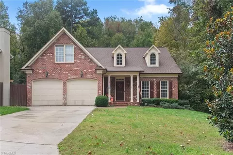 5003 Bluff Run Dr, Greensboro, NC 27455