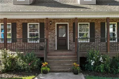 128 James Rd, Clemmons, NC 27012 photo 2