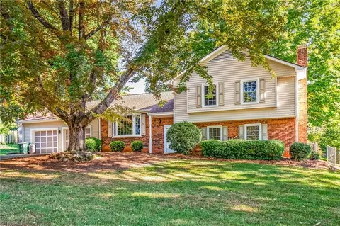 2741 Lansdale Ln, Winston Salem, NC 27103