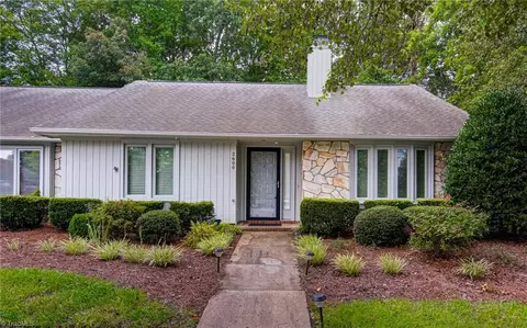 2600 Spring Bridge Cir, Greensboro, NC 27410