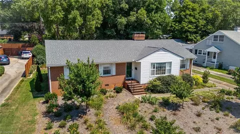 2806 Cornwallis Dr W, Greensboro, NC 27408