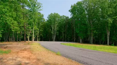 734 Mountain View Rd, King, NC 27021 photo 21