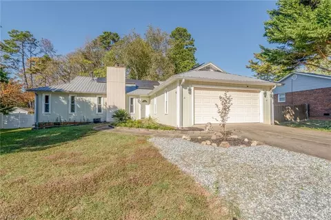 2009 Claxton Dr, Winston Salem, NC 27127