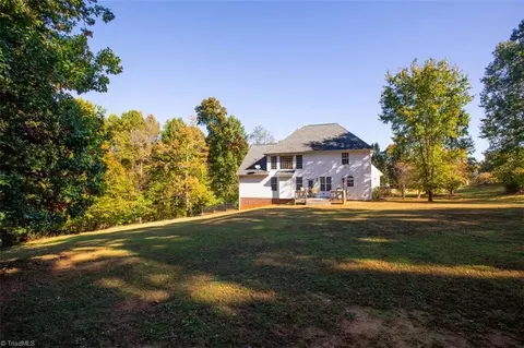 6623 Autumn Woods Ct, Trinity, NC 27370 photo 32