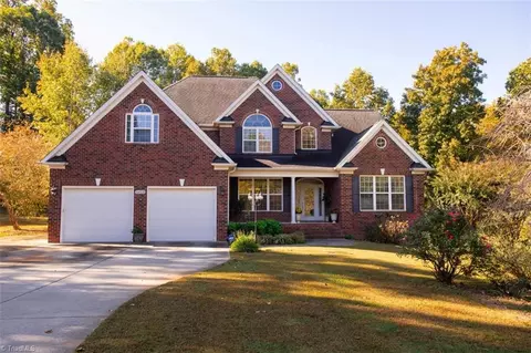 6623 Autumn Woods Ct, Trinity, NC 27370