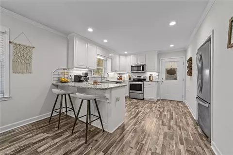 136 Jett Dr, Reidsville, NC 27320