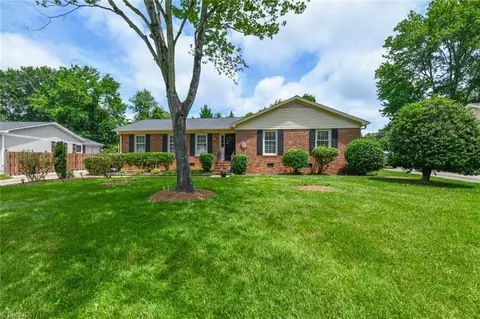 610 Pleasant Dr, Greensboro, NC 27410