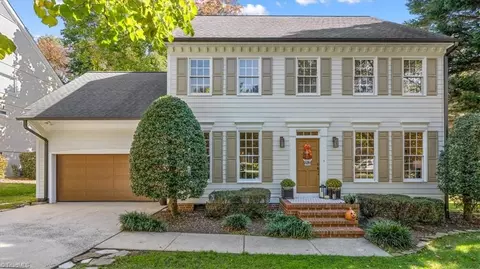 918 Benfield Dr, Greensboro, NC 27410