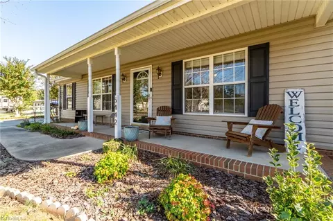 5442 Evergreen Ct, Climax, NC 27233