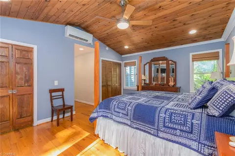 Bedroom - 826 Jonathan Dr, Lowgap, NC 27024 photo 2 of 4