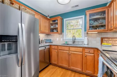 Kitchen - 826 Jonathan Dr, Lowgap, NC 27024 photo 2 of 3