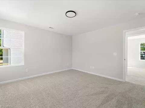 315 Monroe Pl, High Point, NC 27262 photo 16