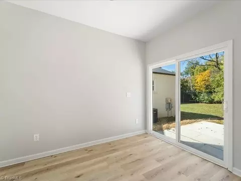 315 Monroe Pl, High Point, NC 27262 photo 13