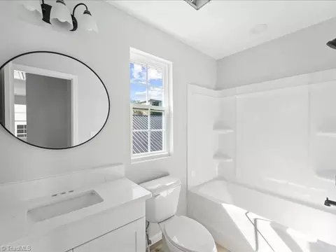 315 Monroe Pl, High Point, NC 27262 photo 23