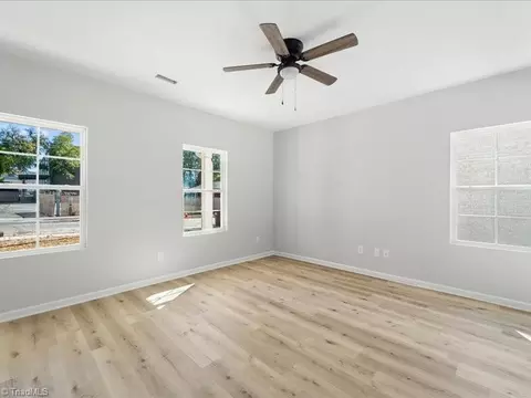 315 Monroe Pl, High Point, NC 27262 photo 6