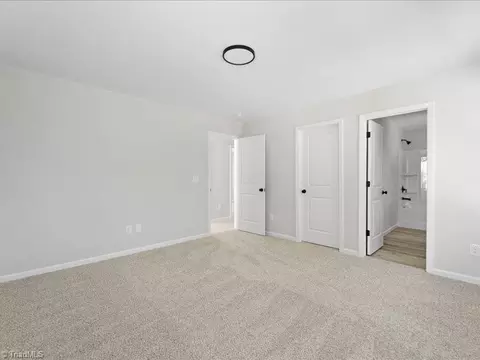 315 Monroe Pl, High Point, NC 27262 photo 17